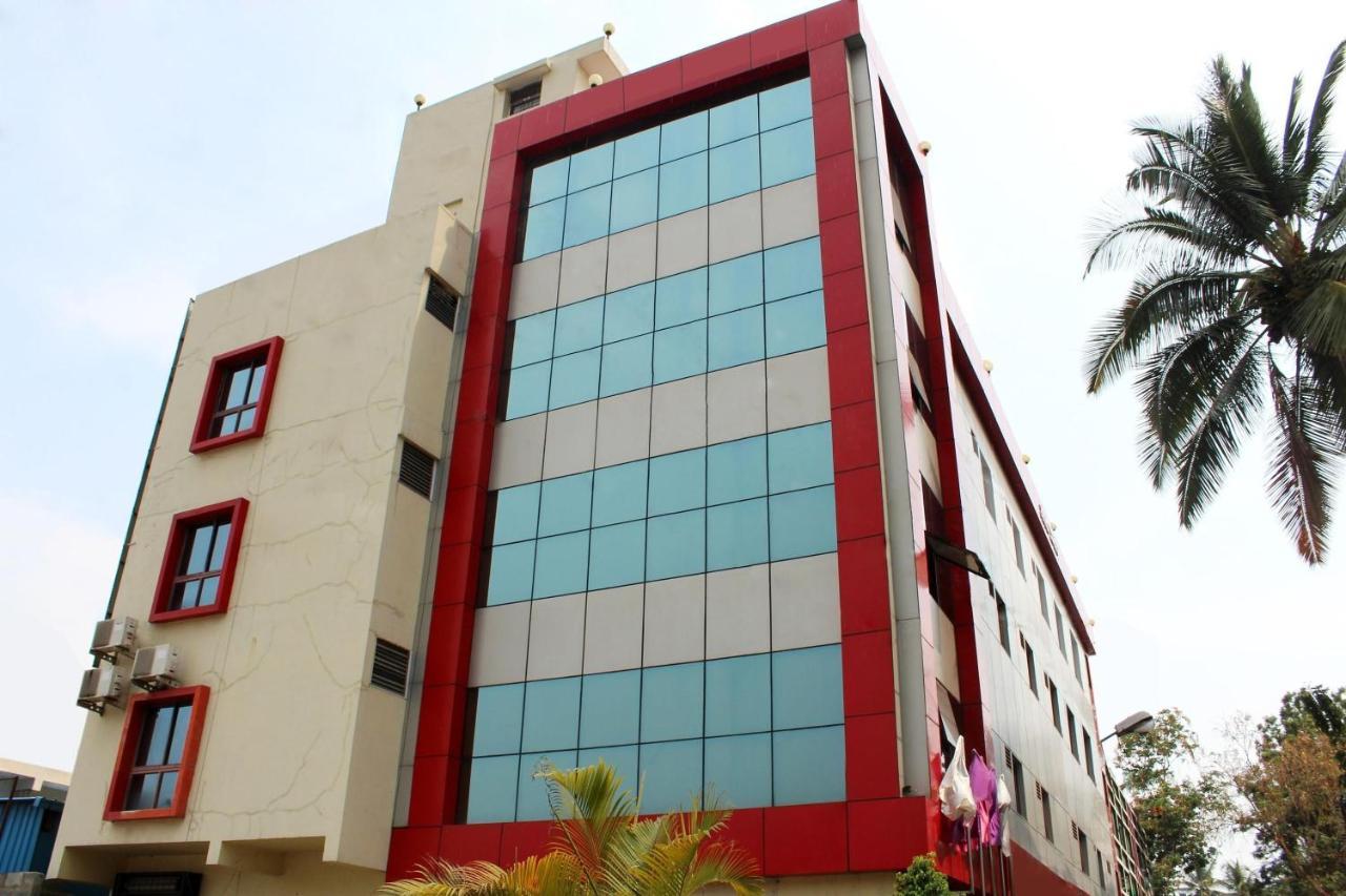 Oyo Hotel Ganga Sagar Near Sri Someshwara Swami Temple Bangalore Luaran gambar